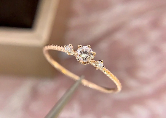 Pengaturan Cakar Cincin Berlian Emas 14k, Cincin Berlian 0,1 Ct Untuk Hadiah