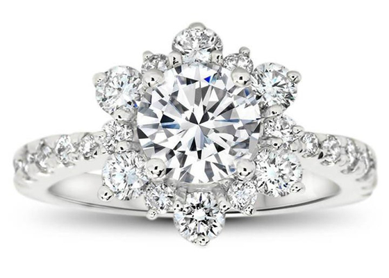 Snowflake Inspired 9K Silver Ring Dengan Lab Diamond RD6.5MM Ukuran 1.0ct weight