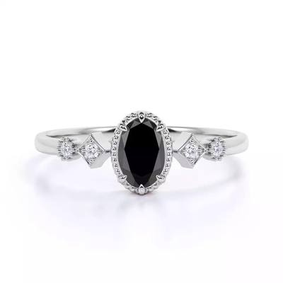1.5 Carat Oval Cut Berlian Hitam dan Aksen Berlian Putih Cincin Pertunangan Milgrain 5 Batu dalam Emas Putih