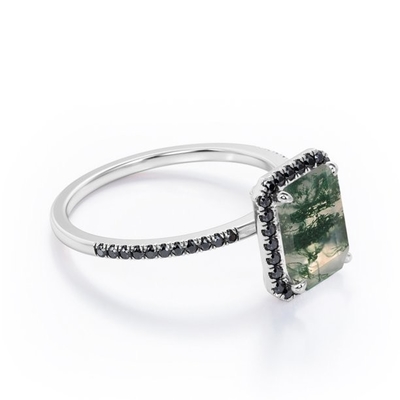 Halo-style Emerald Cut Moss Green Agate Dengan Lab Membuat Cincin Pertunangan Berlian Hitam Dengan Aksen Pave