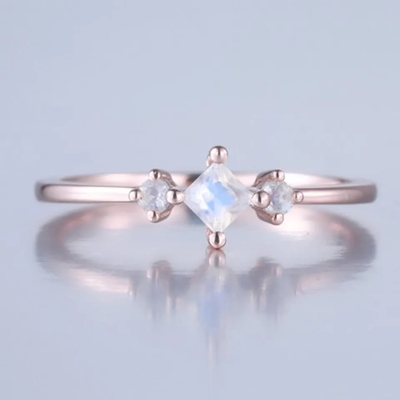 925 Sterling Silver Fashion Design Cincin Moonstone Mungil Cantik