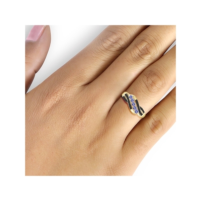 Cincin Pertunangan 1 Karat Tanzanite Dan Aksen Berlian Putih Sterling Silver