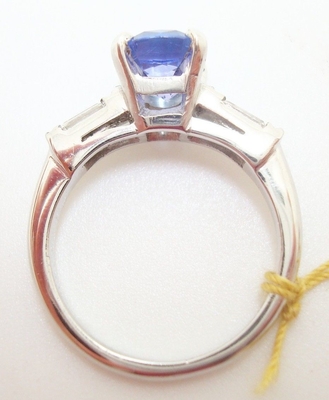 14k White Gold Oval Cincin Tanzanite Alami Asli dengan CZ