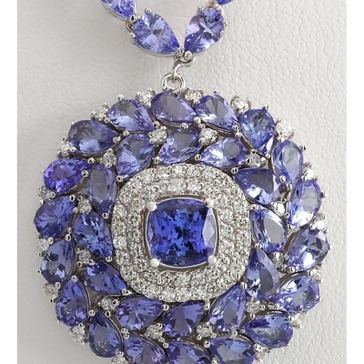 13.80 CTW Natural Tanzanite Dan Kalung Berlian Dalam Emas Putih 14K
