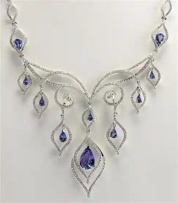 13.80 CTW Natural Tanzanite Dan Kalung Berlian Dalam Emas Putih 14K
