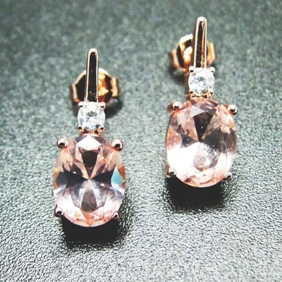 Wanita Anting-Anting Anting-Anting Berlapis Emas 14K Oval Cut Topaz CZ Wanita Batu Permata Alami Anting-Anting Anting-Anting