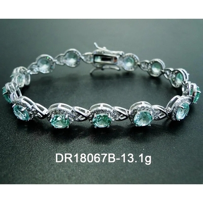 925 Sterling Silver Gelang Wanita Elegan Pave Setting Green Spinel Bangle