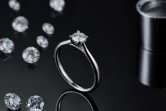 925 Sterling Silver Perhiasan Berlian Moissanite Cincin Pertunangan Janji Cincin untuk Wanita