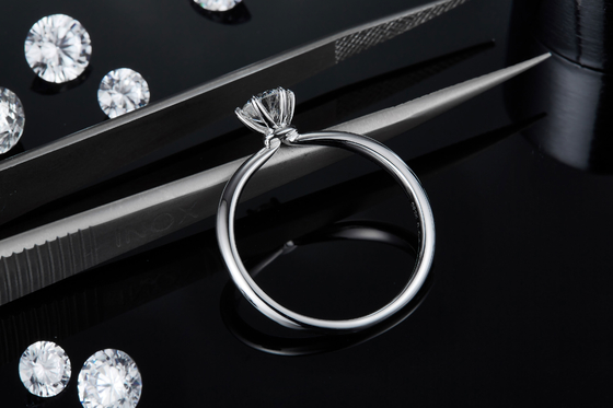 Grosir Moissanite Perhiasan 925 Sterling Silver Pernikahan Pertunangan Berlian Moissanite Cincin