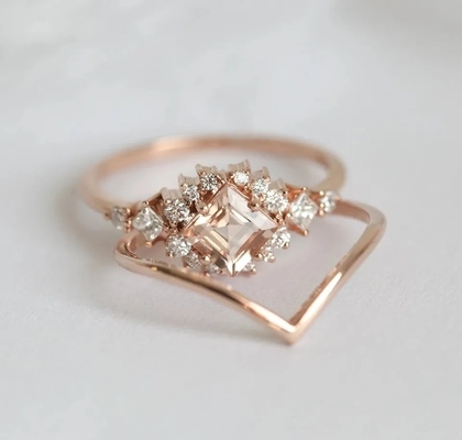 925 Sterling Silver Daya Tarik Pretty Rose Gold Plated Fine Sparkling Morganite Halo Ring Set