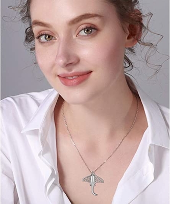 Dipoles 925 Sterling Silver Octopus Sea Life Pendant Kalung