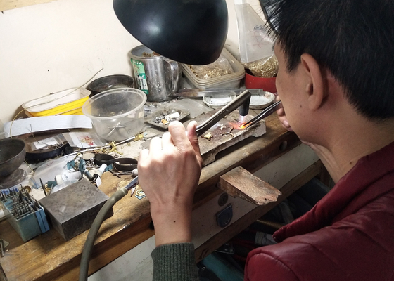 0,05ct 5pcs Cincin Emas 9K 2MM dengan Berlian Alami untuk Pertunangan ODM