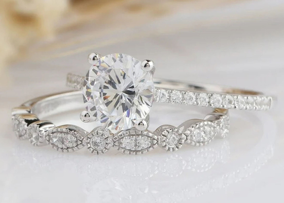 Cincin Pernikahan Pertunangan Berlian Emas Putih 18K 1.25CT 6.5mm ODM