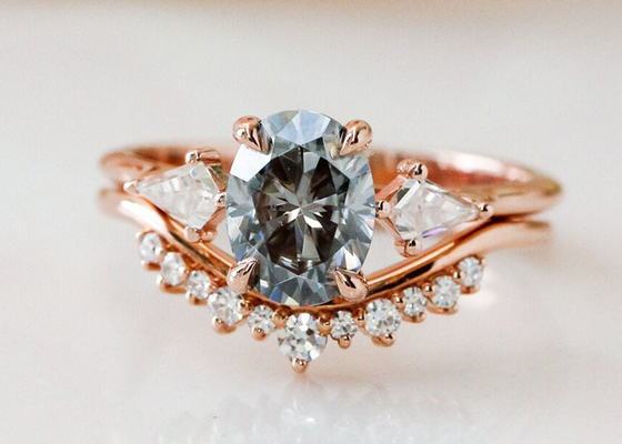 1ct Lab Grown Moissanite Ring 9K Warna abu-abu untuk pertunangan ODM