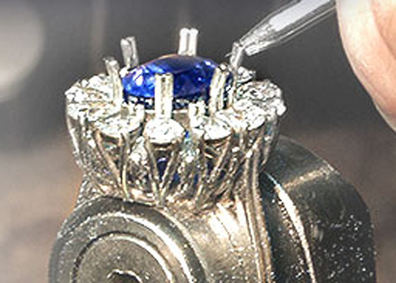 Two Tone 0.80ct Semi Mount Jewelry Ring 14K Bahan Emas ODM Untuk Pertunangan