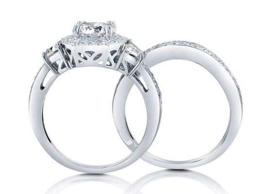 6.5MM 1ct Diamond Engagement Wedding Rings Round Cutting untuk Ulang Tahun