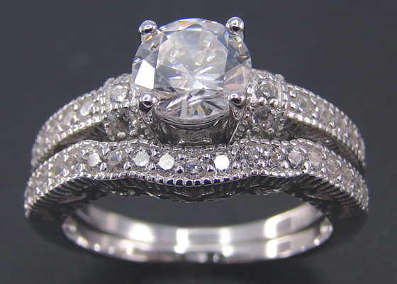 2 Carat Diamond Engagement Wedding Rings Bentuk bulat OEM ODM