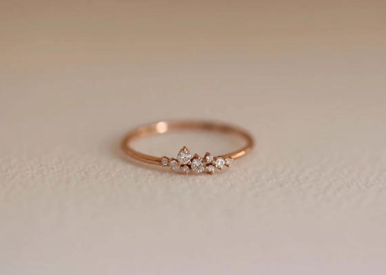 Cincin Perhiasan Berlian Nyata 14K Solid Brilliant Cut ODM Untuk Ulang Tahun