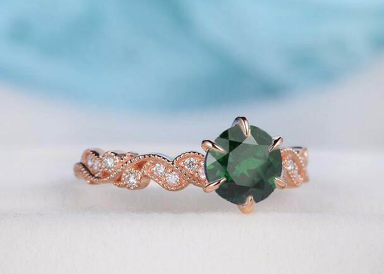 Vintage Emerald Nyata Berlian Perhiasan Cincin Floral Vine Cut Ukuran 6.5mm