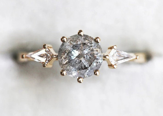 0.8ct Lab Grown Diamond Engagement Rings, Cincin Pernikahan Emas 9k ODM OEM