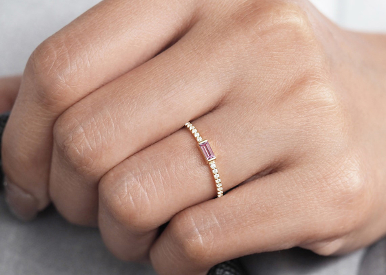 Cincin Emas 9K Berlian Tipis Lebar 0.20ct 2.5MM untuk Jenis Pengaturan Cabang Pertunangan