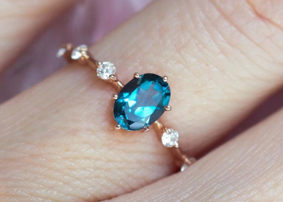1.56ct London Blue Topaz Ring, Cincin Berlian Bentuk Oval Putaran Potong OEM