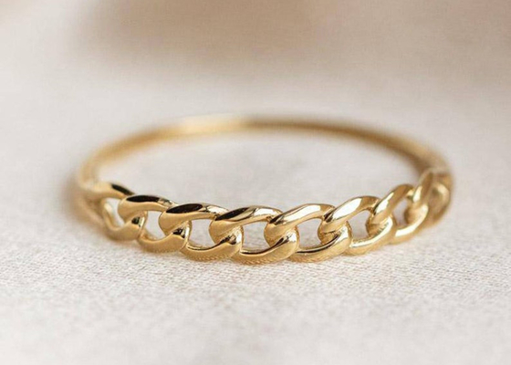 Stacking 9K Gold Ring 2.0MM Dimensi Prong Hand Setting Type OEM