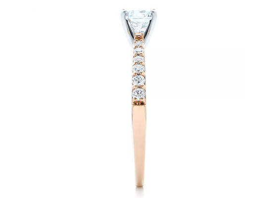 Claw Setting Rose Gold Moissanite Band Rings Ukuran 5.5MM OEM ODM
